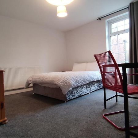 Lovely 2 Bedroom House 월시 외부 사진