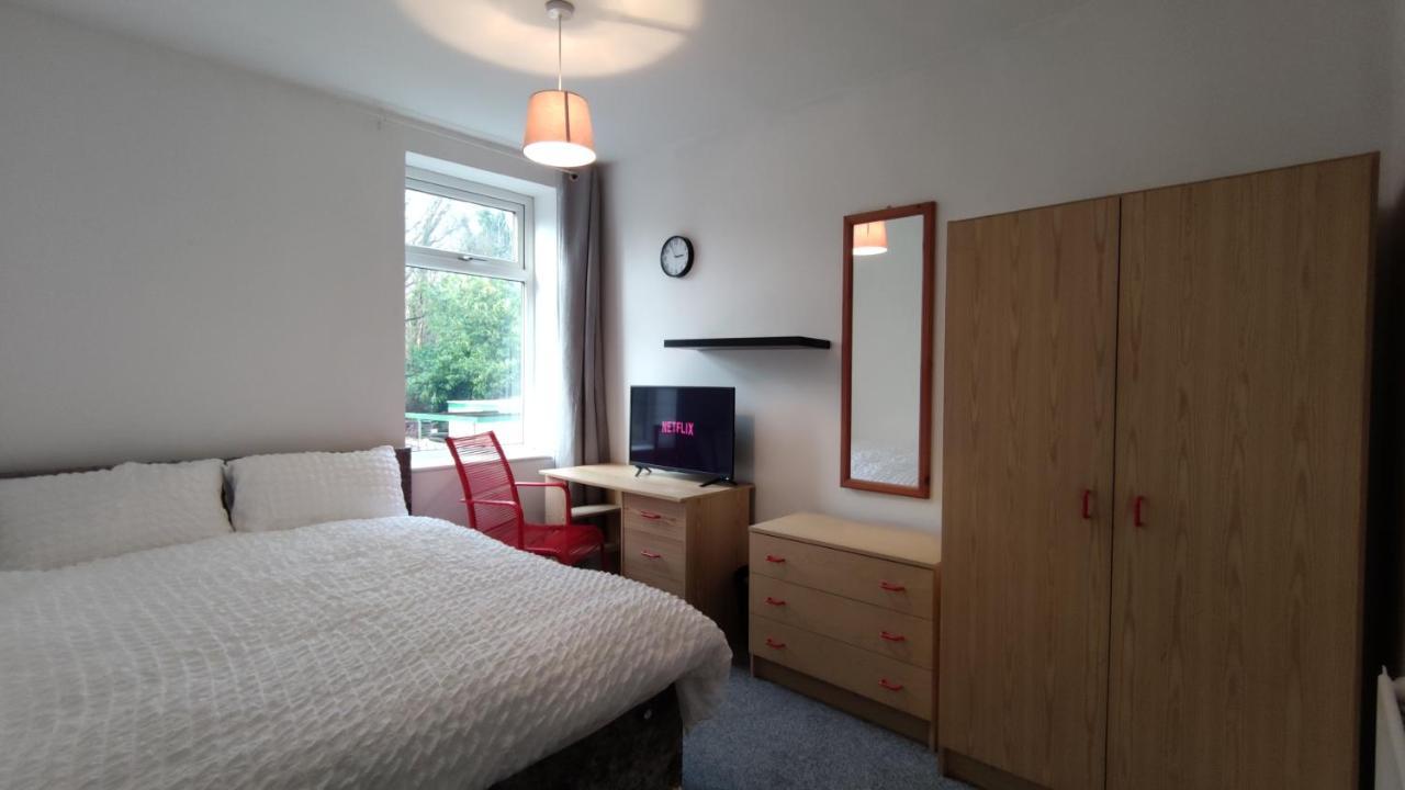Lovely 2 Bedroom House 월시 외부 사진